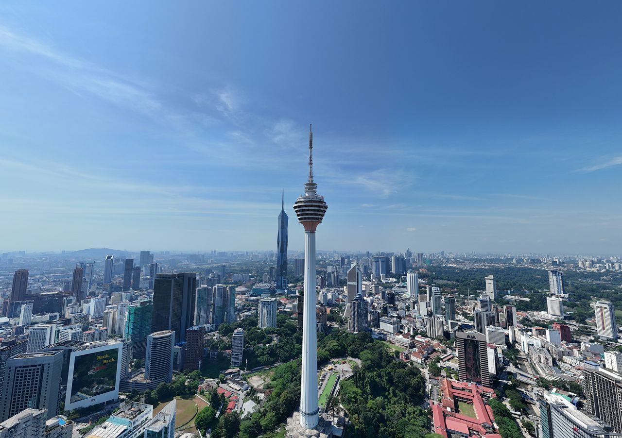 Royal Lexis KL